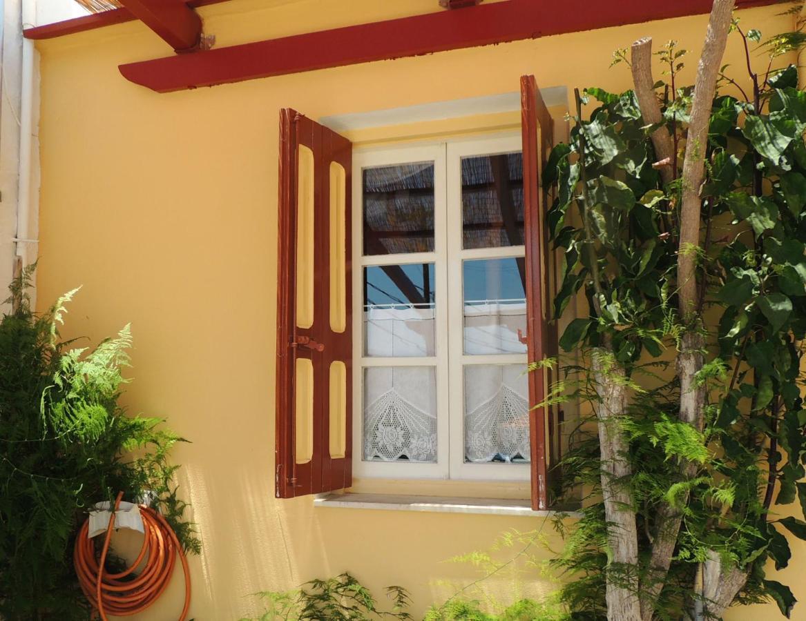 Villa Aloustina'S House à Symi Extérieur photo