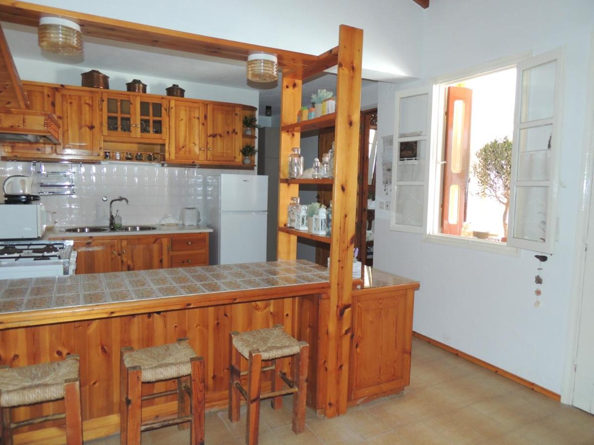 Villa Aloustina'S House à Symi Extérieur photo